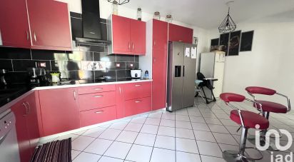 House 5 rooms of 250 m² in Le Tampon (97430)