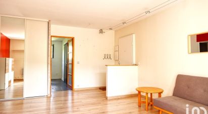 Apartment 3 rooms of 72 m² in Chatou (78400)