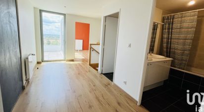 Apartment 6 rooms of 106 m² in Saint-Jacques-de-la-Lande (35136)