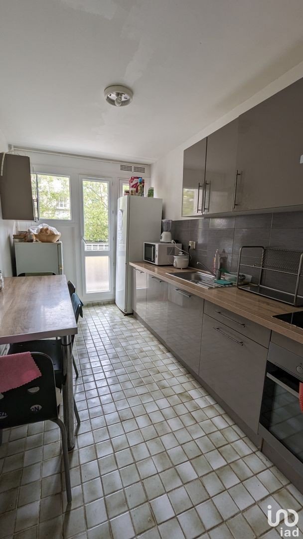Apartment 6 rooms of 95 m² in Rennes (35000)