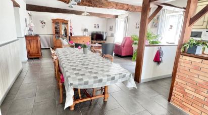 Traditional house 7 rooms of 133 m² in Saint-Galmier (42330)