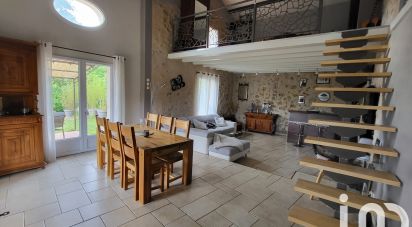 Maison traditionnelle 5 pièces de 162 m² à Roquefort-les-Pins (06330)