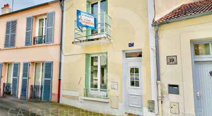 Town house 4 rooms of 77 m² in Marly-le-Roi (78160)