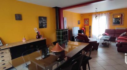 House 6 rooms of 135 m² in Meaux (77100)