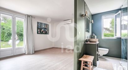 House 8 rooms of 175 m² in Saint-Witz (95470)