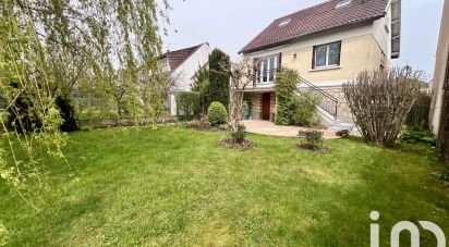 Traditional house 5 rooms of 96 m² in Bois-d'Arcy (78390)