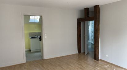 Apartment 3 rooms of 59 m² in Troyes (10000)
