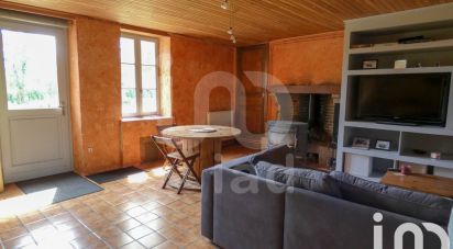 House 5 rooms of 109 m² in Saint-Palais (03370)