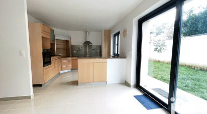 House 6 rooms of 144 m² in Saint-Fargeau-Ponthierry (77310)