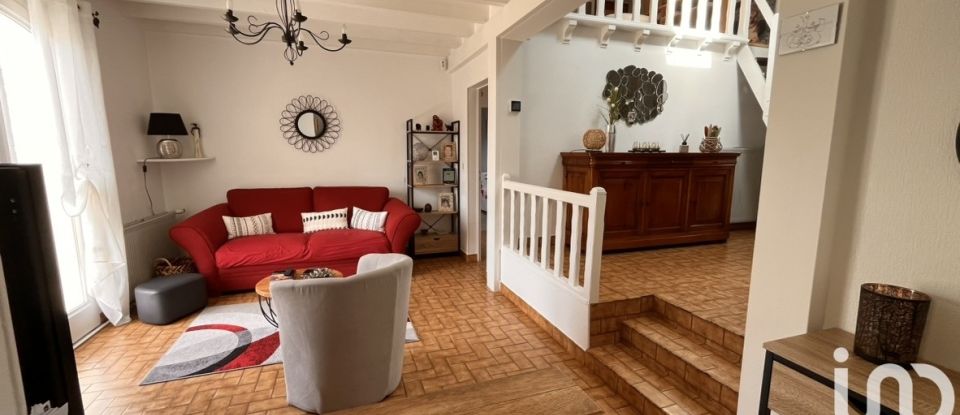 Maison traditionnelle 4 pièces de 116 m² à Camblanes-et-Meynac (33360)