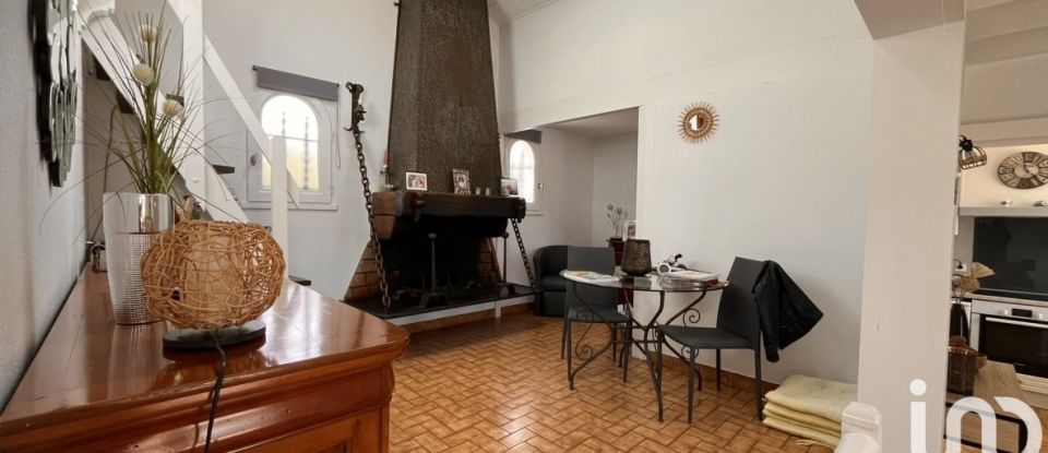 Maison traditionnelle 4 pièces de 116 m² à Camblanes-et-Meynac (33360)