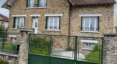 House 6 rooms of 150 m² in Saint-Fargeau-Ponthierry (77310)