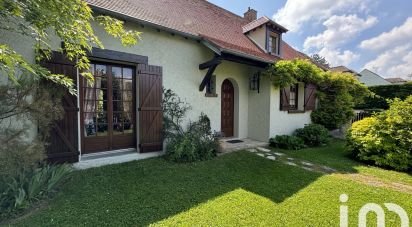 Traditional house 5 rooms of 121 m² in Gressy (77410)