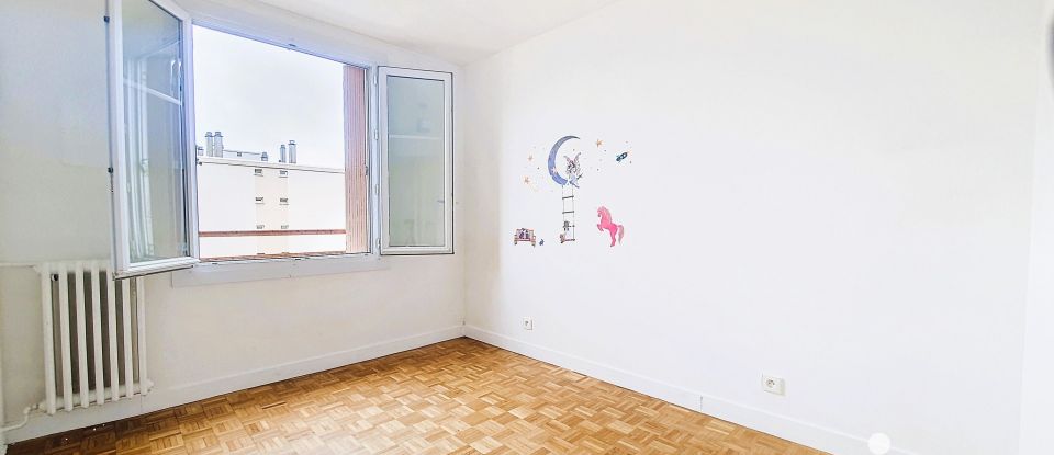 Apartment 3 rooms of 53 m² in Les Pavillons-sous-Bois (93320)