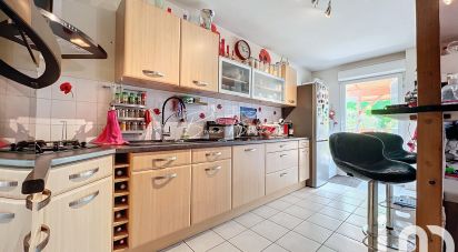 Town house 4 rooms of 83 m² in Créon (33670)