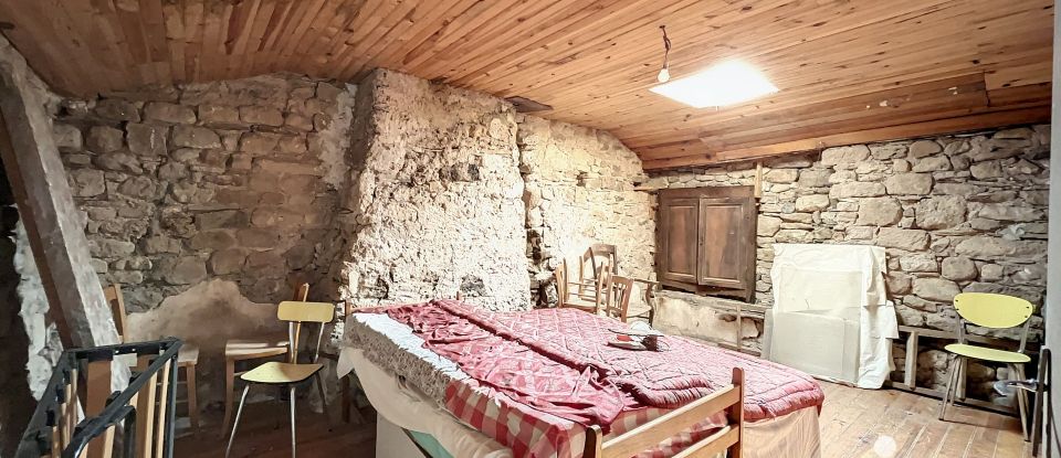 Village house 4 rooms of 75 m² in Versols-et-Lapeyre (12400)