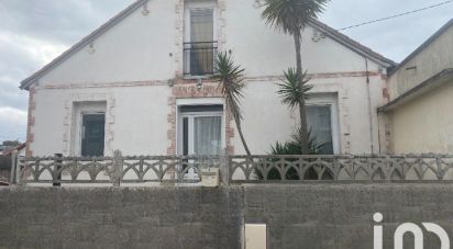 House 4 rooms of 91 m² in Saint-Brevin-les-Pins (44250)