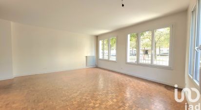 Apartment 4 rooms of 82 m² in Versailles (78000)