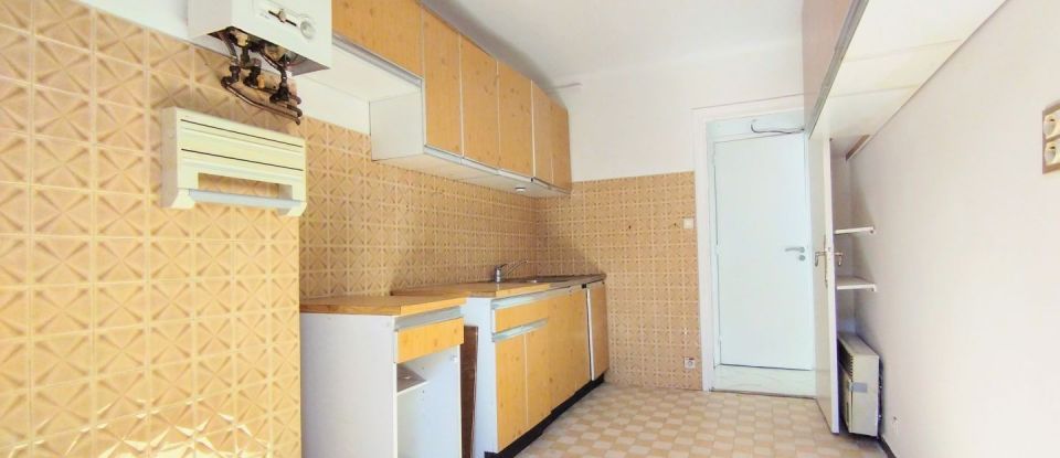 Apartment 4 rooms of 67 m² in Marseille (13012)