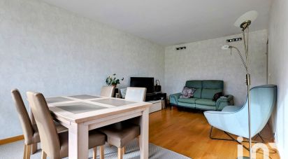 Appartement 4 pièces de 93 m² à Élancourt (78990)