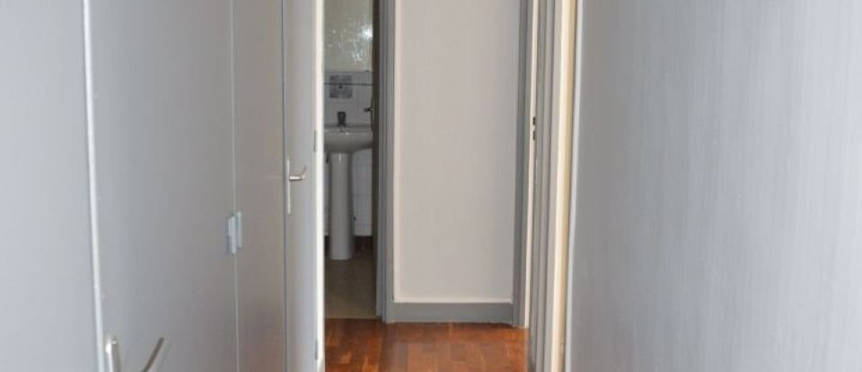 Apartment 5 rooms of 85 m² in Auxerre (89000)