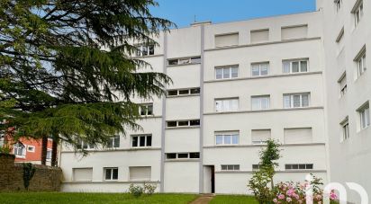 Appartement 4 pièces de 82 m² à Lorient (56100)