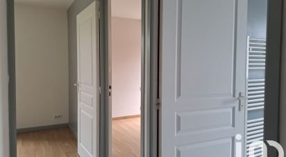 Apartment 3 rooms of 65 m² in Trélazé (49800)