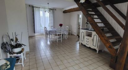 House 6 rooms of 137 m² in Les Marêts (77560)