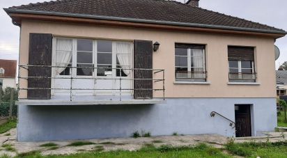 House 4 rooms of 67 m² in Abbeville (80100)