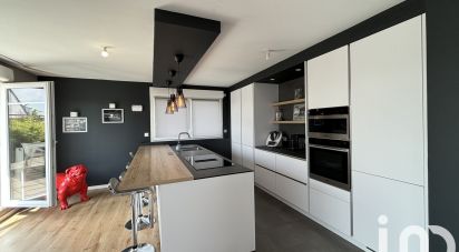 Apartment 4 rooms of 117 m² in Wasquehal (59290)