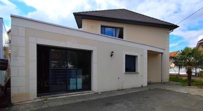 House 6 rooms of 192 m² in Saint-Étienne-du-Rouvray (76800)