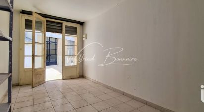 Apartment 1 room of 14 m² in Nanterre (92000)