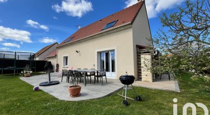 Traditional house 6 rooms of 140 m² in Ponthévrard (78730)