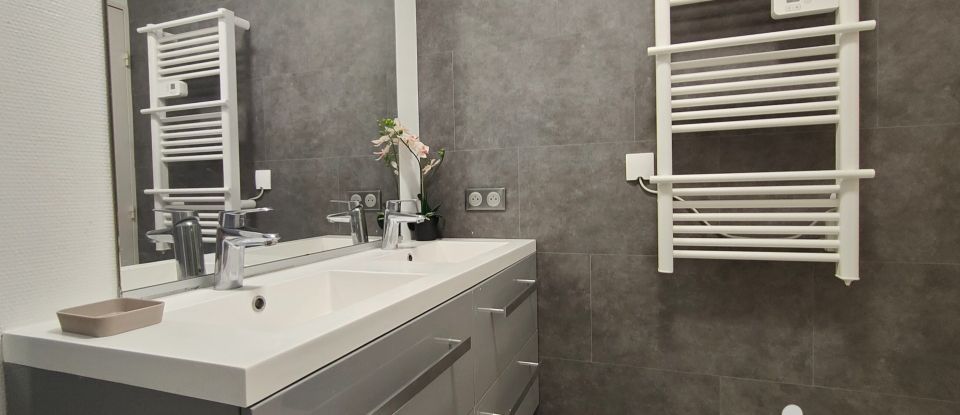 Apartment 3 rooms of 73 m² in Rambouillet (78120)