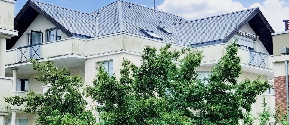 Apartment 3 rooms of 73 m² in Rambouillet (78120)