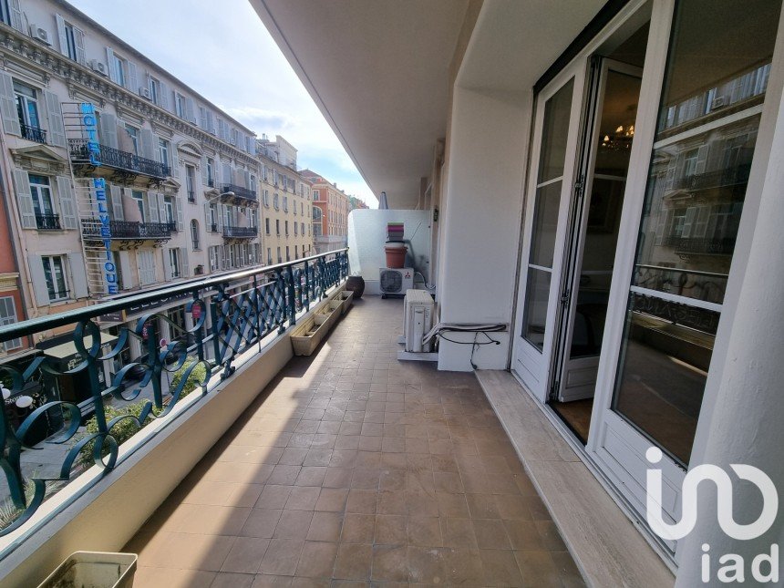 Apartment 5 rooms of 111 m² in Nice (06000)