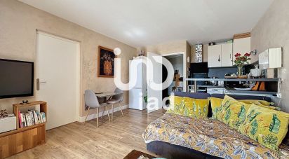 Appartement 2 pièces de 36 m² à Saint-Cyr-sur-Mer (83270)