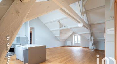 Apartment 4 rooms of 112 m² in La Rochelle (17000)