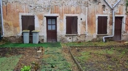 House 4 rooms of 90 m² in Combs-la-Ville (77380)