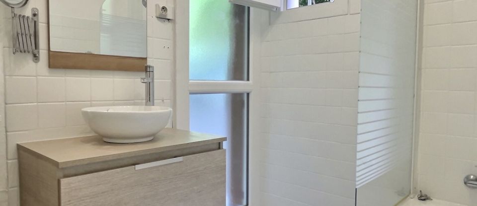 Apartment 3 rooms of 76 m² in Manosque (04100)