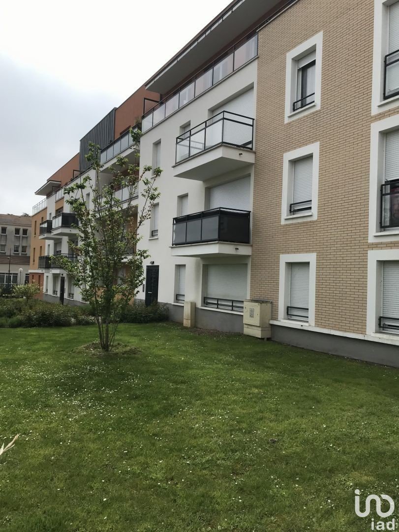Apartment 3 rooms of 52 m² in Meaux (77100)