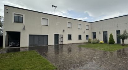 Local d'activités de 3 000 m² à Saint-Fargeau-Ponthierry (77310)
