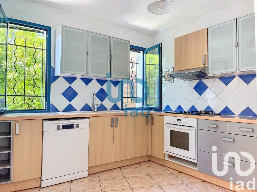 Apartment 3 rooms of 120 m² in Auribeau-sur-Siagne (06810)