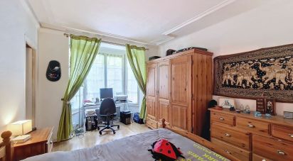 Appartement 5 pièces de 71 m² à Paris (75018)