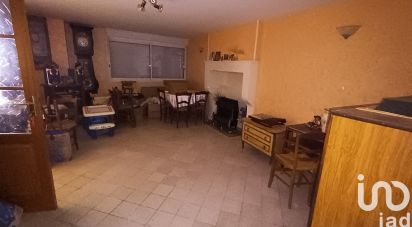 House 5 rooms of 179 m² in Exoudun (79800)