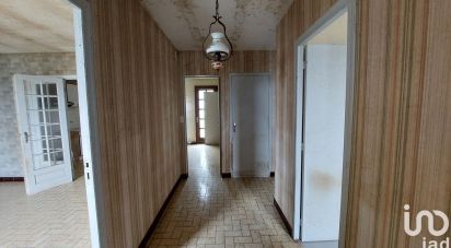 House 3 rooms of 80 m² in Aigurande (36140)