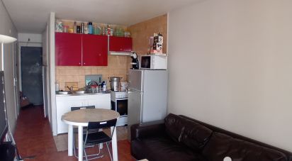 Apartment 2 rooms of 30 m² in Grigny (91350)