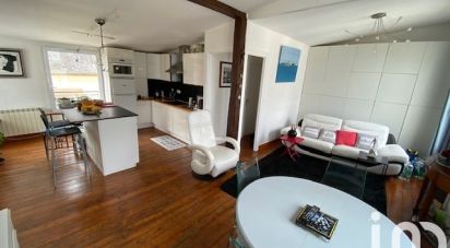Apartment 3 rooms of 62 m² in Saint-Quay-Portrieux (22410)