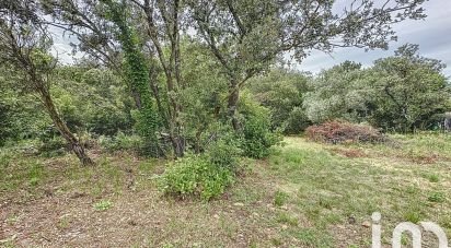 Land of 900 m² in Sorgues (84700)