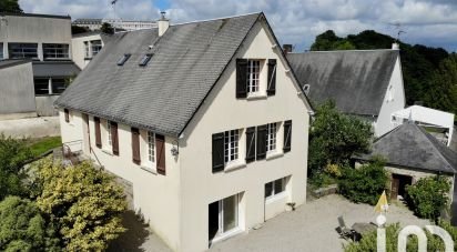 Traditional house 6 rooms of 135 m² in Coutances (50200)